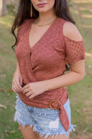 CÓD 2018 BLUSA FLAMÊ TRANSPASSADA CIGANINHA RENDA CÓD 2018 BLUSA FLAMÊ TRANSPASSADA CIGANINHA RENDA