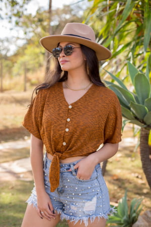 CÓD 2020 BLUSA CROPPED AMPLA NÓ BOTÕES CÓD 2020 BLUSA CROPPED AMPLA NÓ BOTÕES